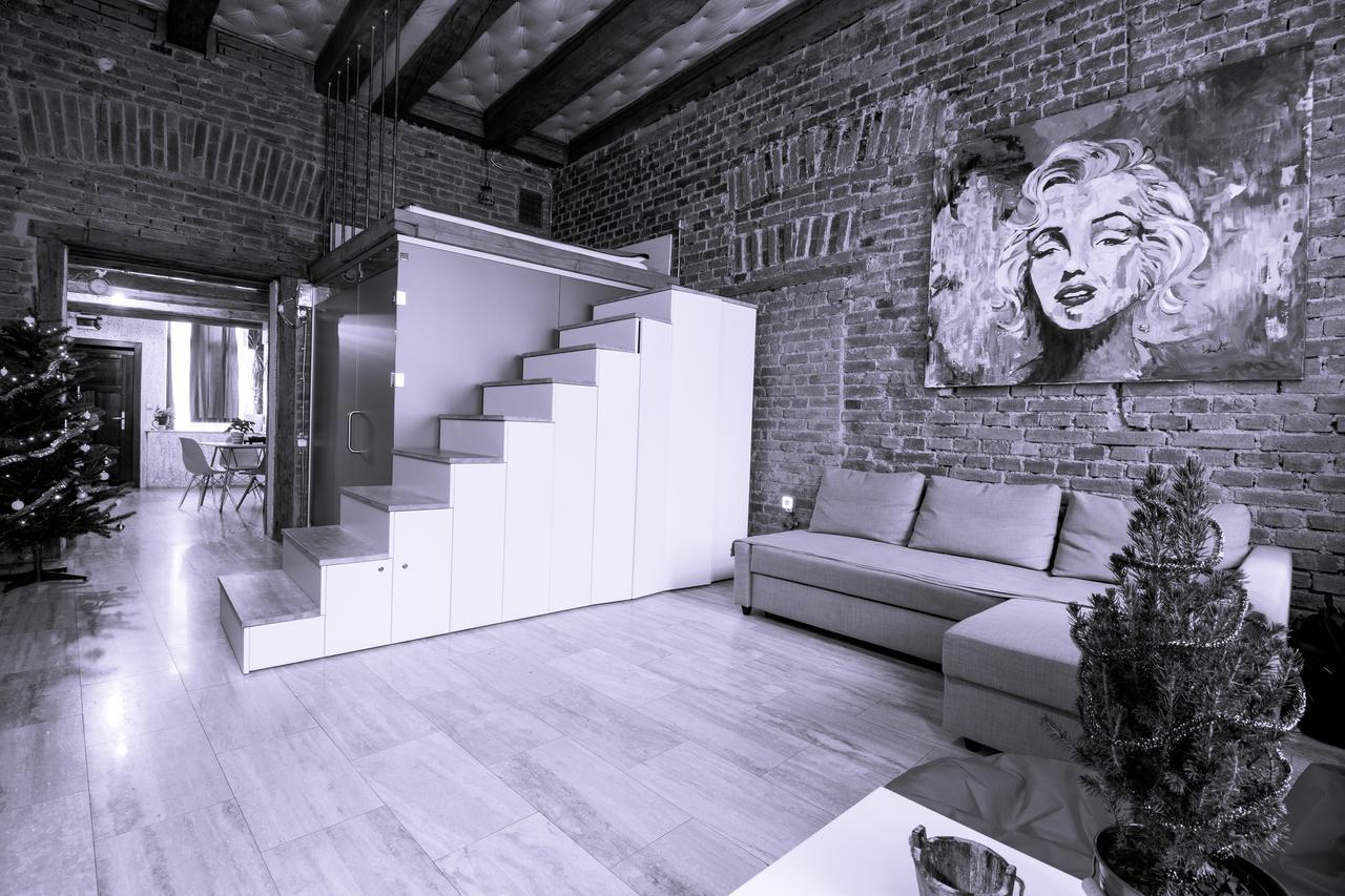 Michael Weiss Apartment Брашов Екстериор снимка